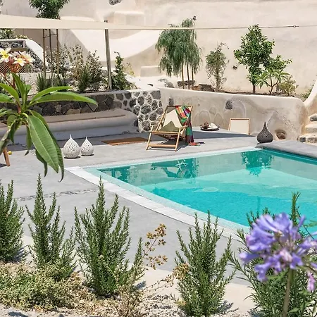 Mantilida Villa