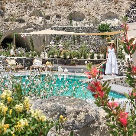 Mantilida Villa