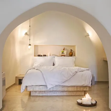 Mantilida Villa Emporio (Santorini)