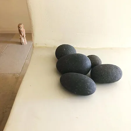 Mantilida Villa Emporio (Santorini)