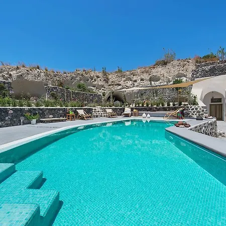 Villa Mantilida Emporio (Santorini)
