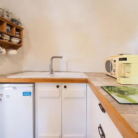 Mantilida * Emporio (Santorini)