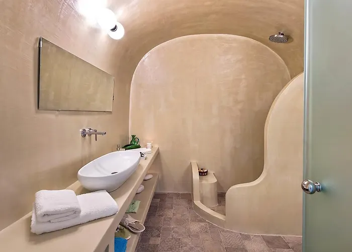 Вилла Mantilida Emporio (Santorini)