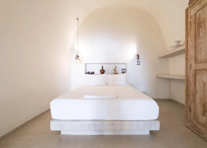 Mantilida With Pool *