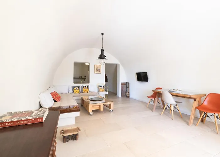 Mantilida * Emporio (Santorini)