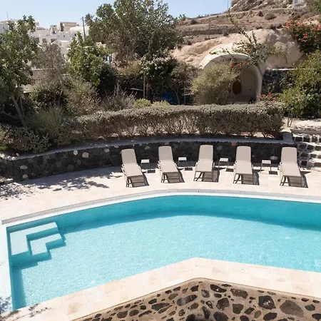 فيلة Mantilida With Pool *